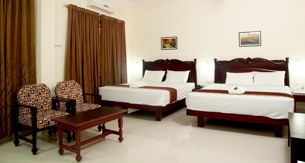 קניאקומרי Hotel Temple Citi מראה חיצוני תמונה